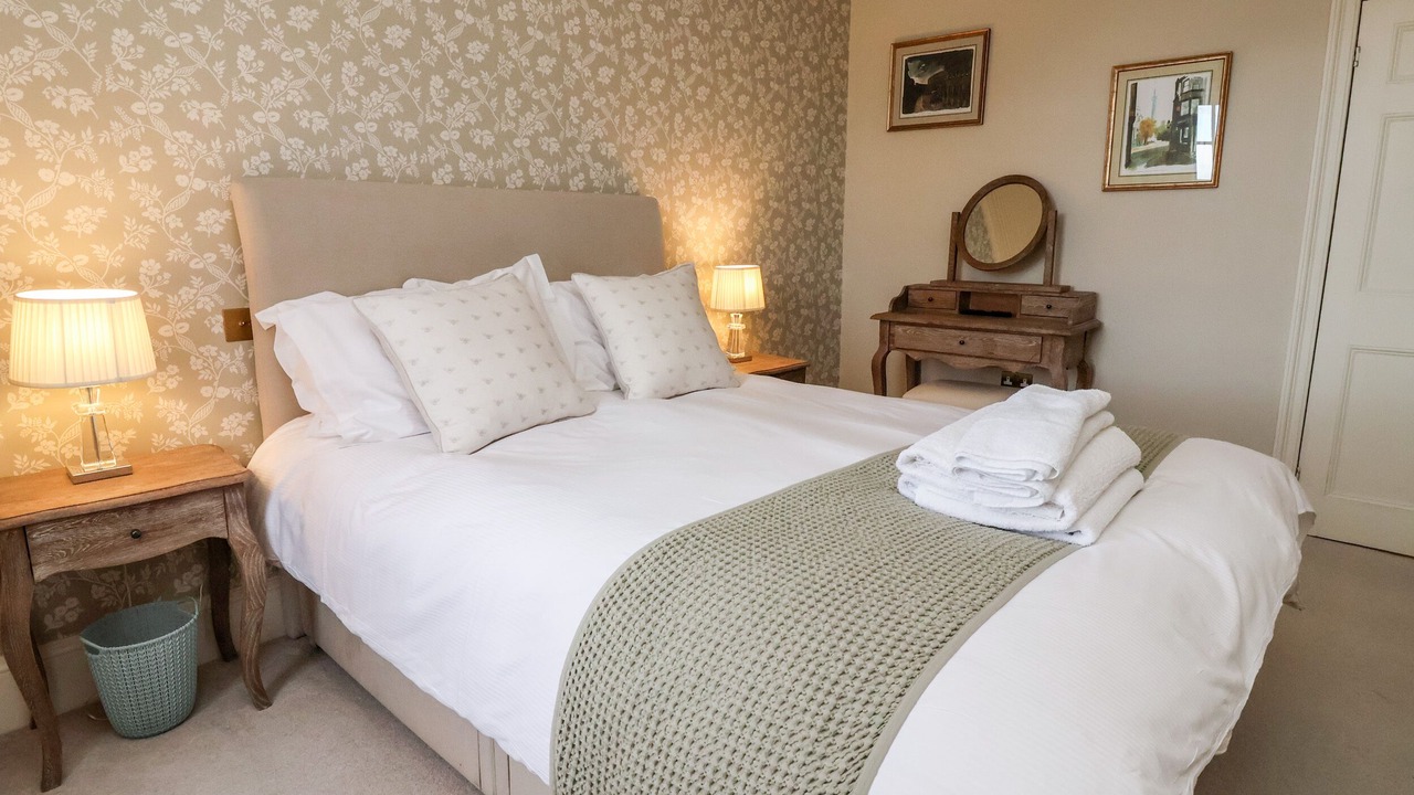 Photo of Others in Ryther