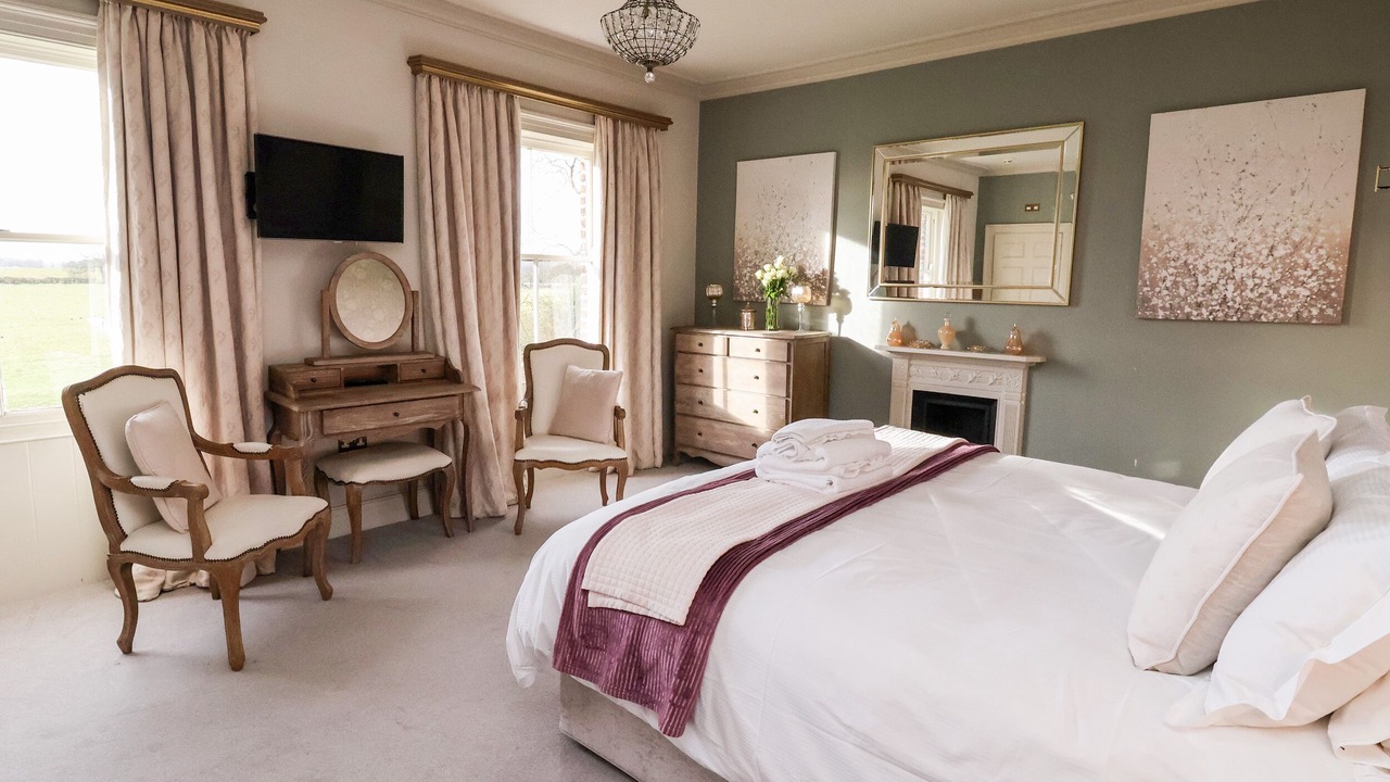 Photo of Others in Ryther