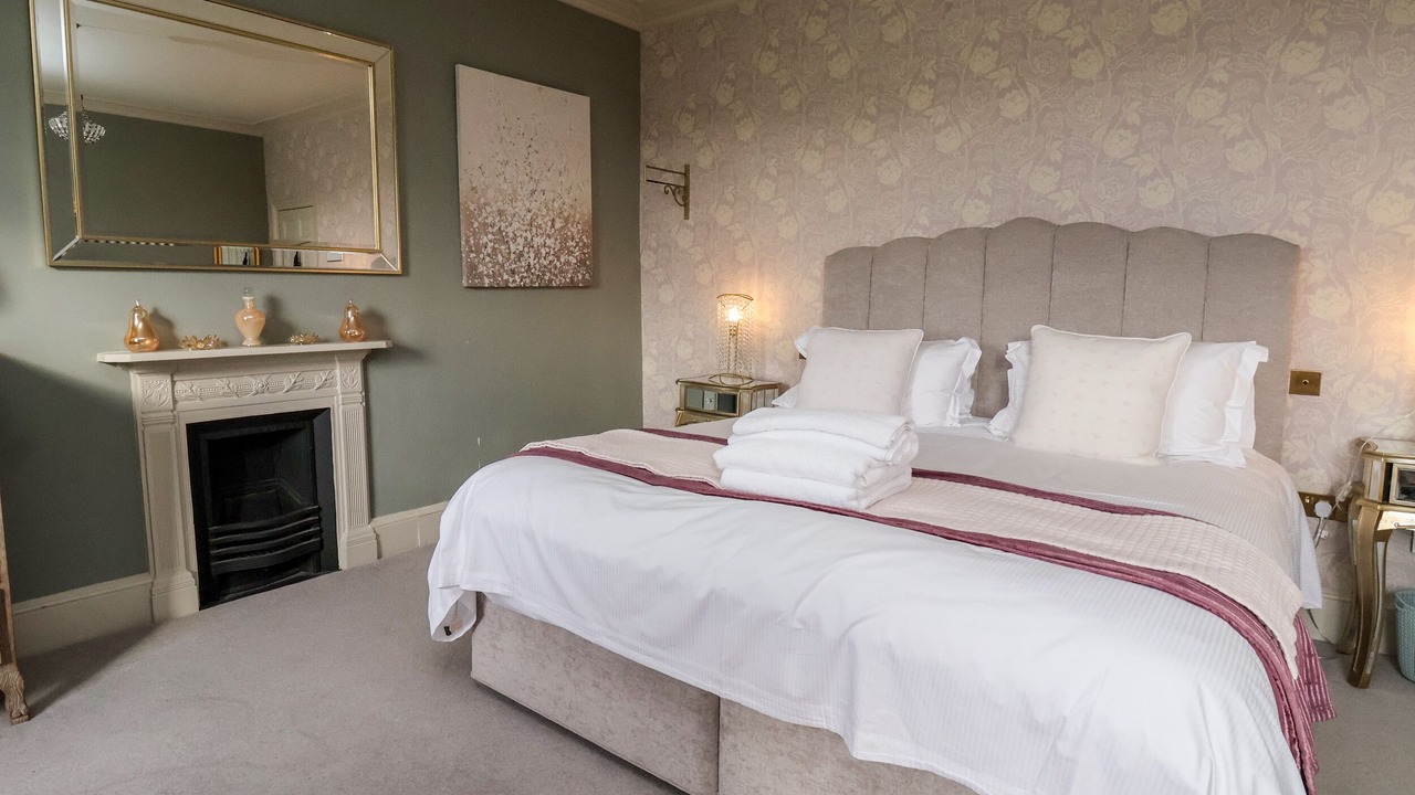 Photo of Others in Ryther