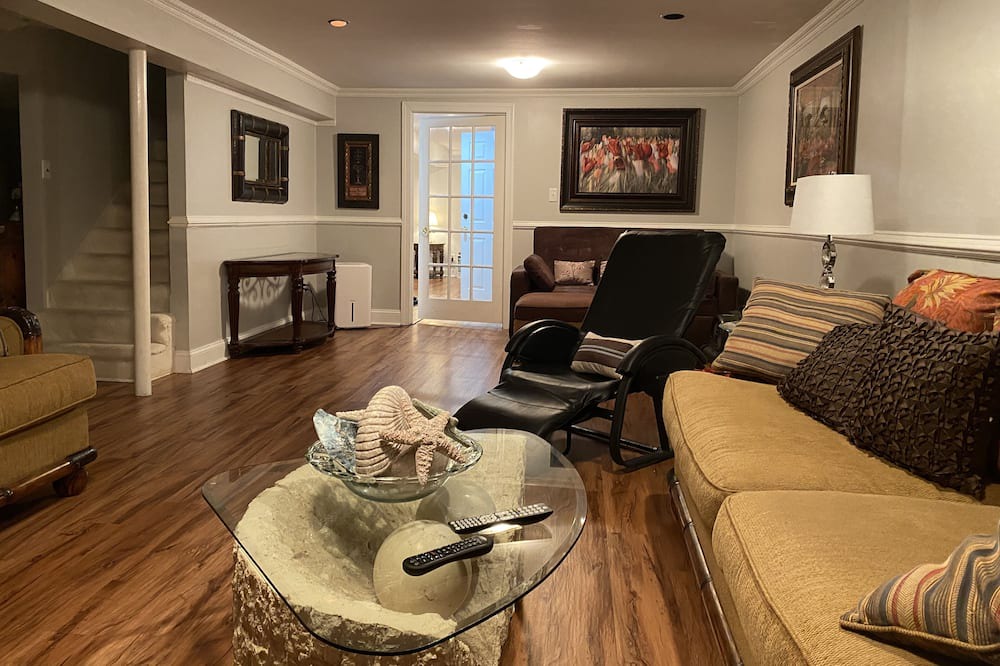Photo of Livingroom in Chester