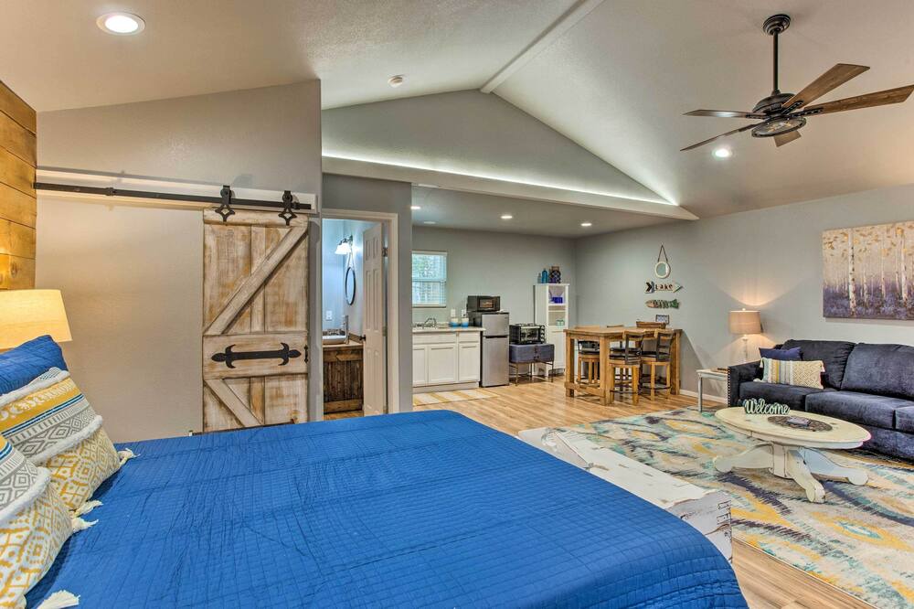 Photo of Bedroom in Gordonville
