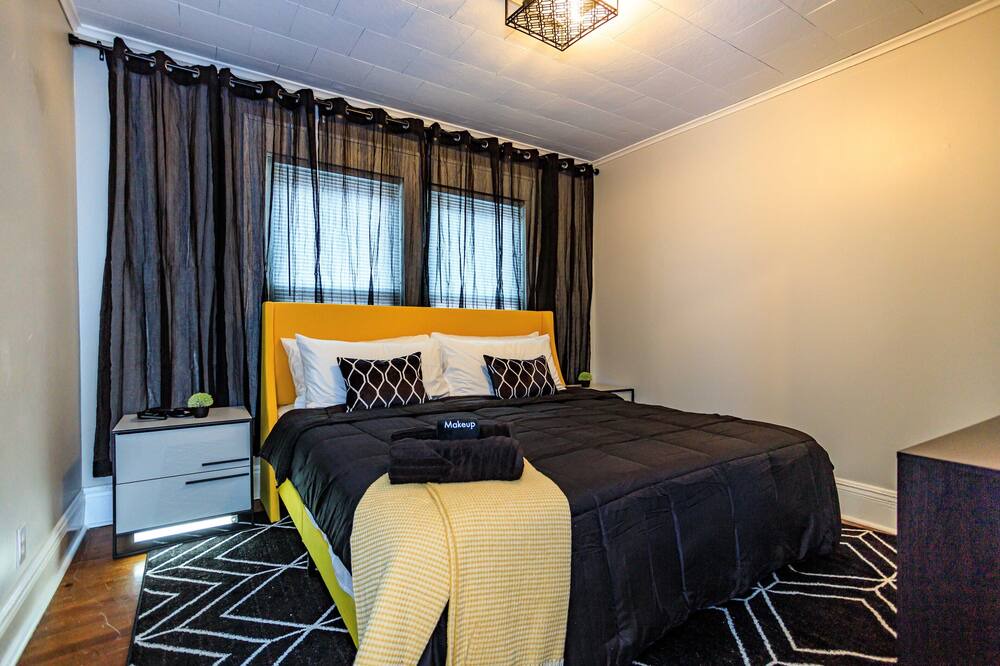 Photo of Bedroom in Southside