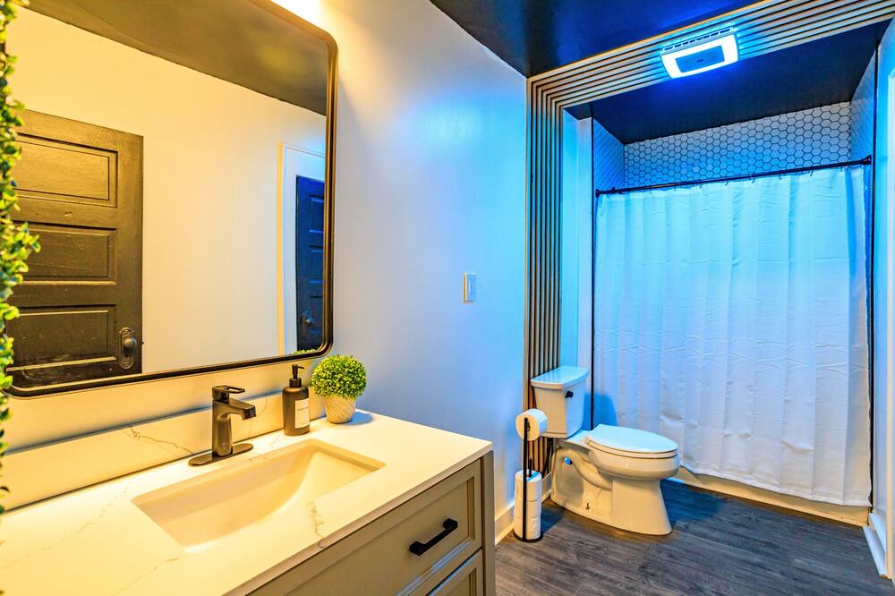 Photo of Bathroom in Southside