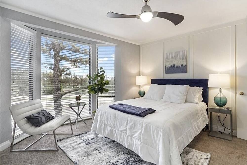 Photo of Bedroom in Rough Hollow