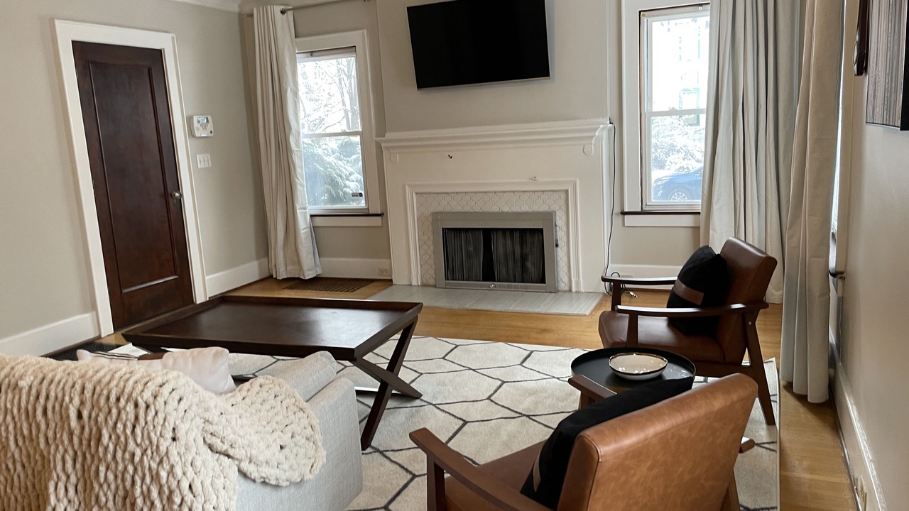 Photo of Livingroom in Downtown Rochester