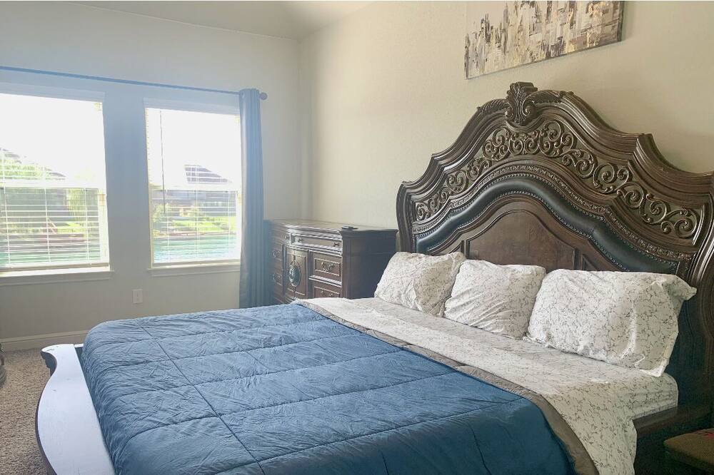 Photo of Bedroom in Missouri City