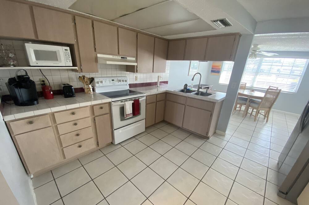 Photo of Kitchen in Hudson Beach Estates