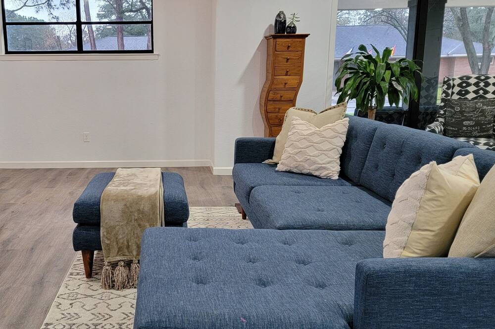 Photo of Bedroom in Westbury
