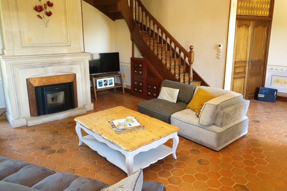 Photo of Livingroom in Saint-Martin-d'Uriage