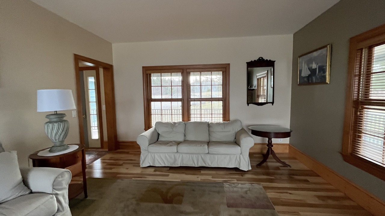 Photo of Livingroom in Deer Isle