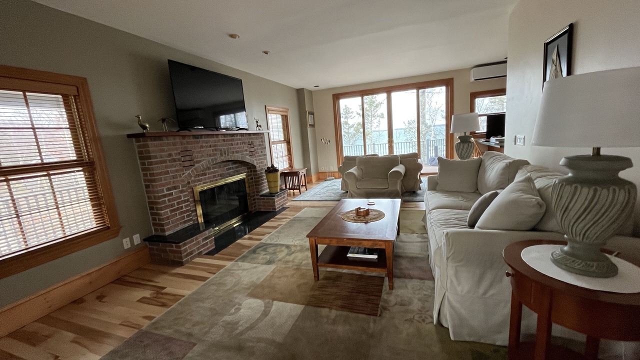 Photo of Livingroom in Deer Isle