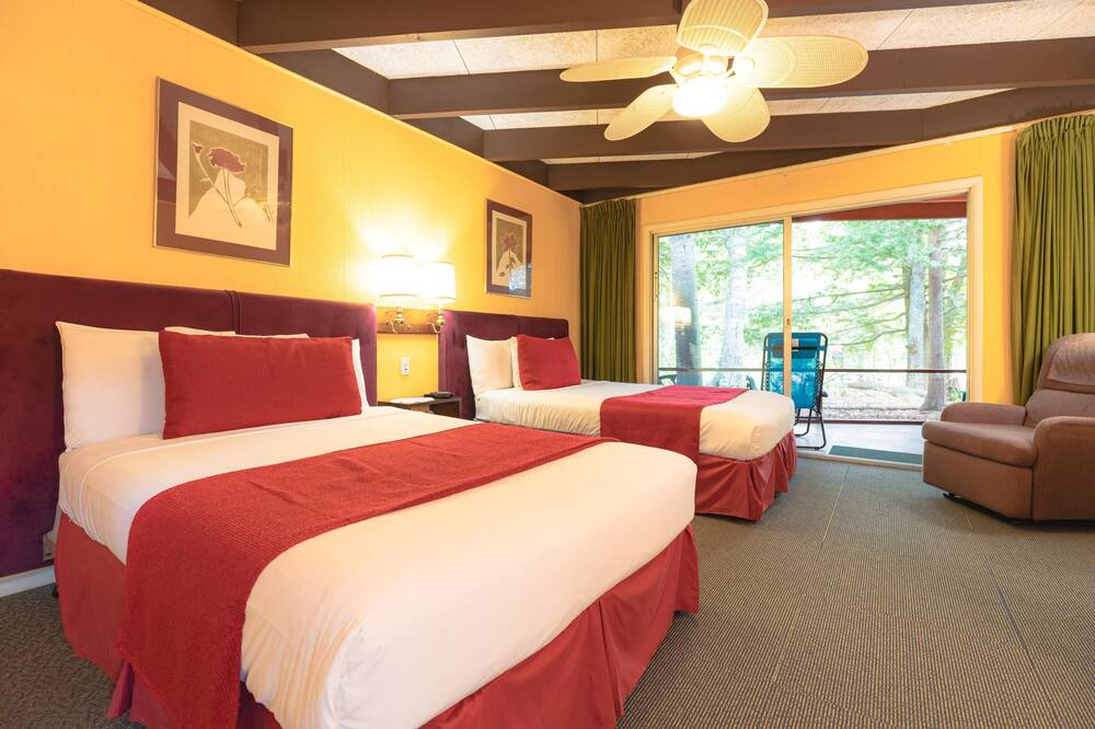 Photo of Others in Long Lake