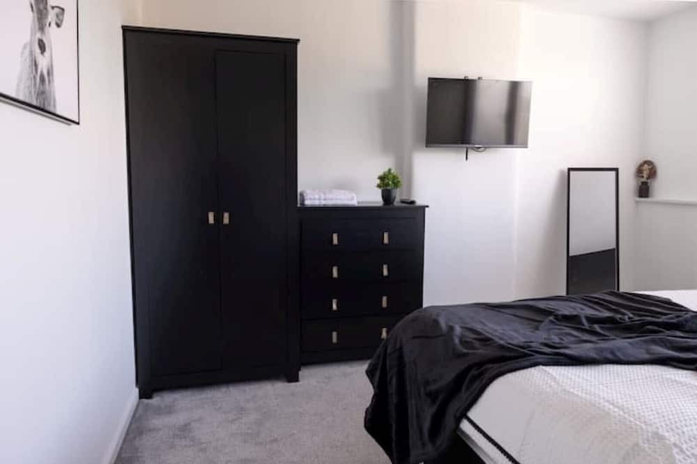 Photo of Bedroom in Longton