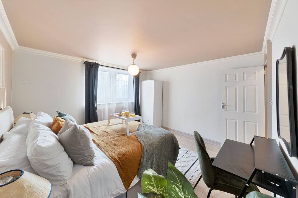 Photo of Bedroom in Highgate