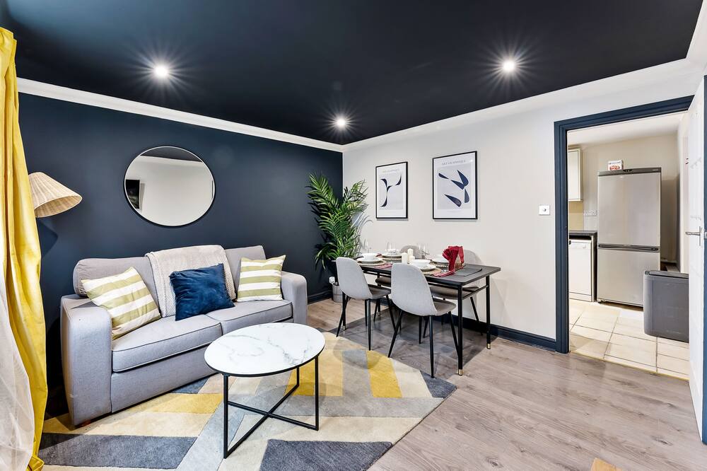 Photo of Others in Highgate