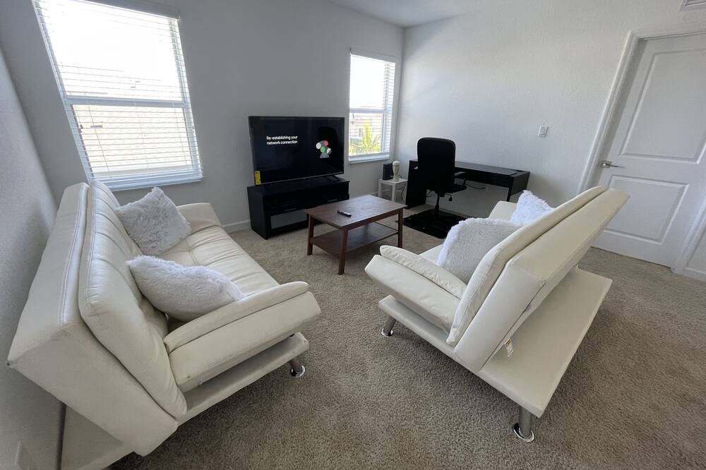 Photo of Livingroom in Princeton