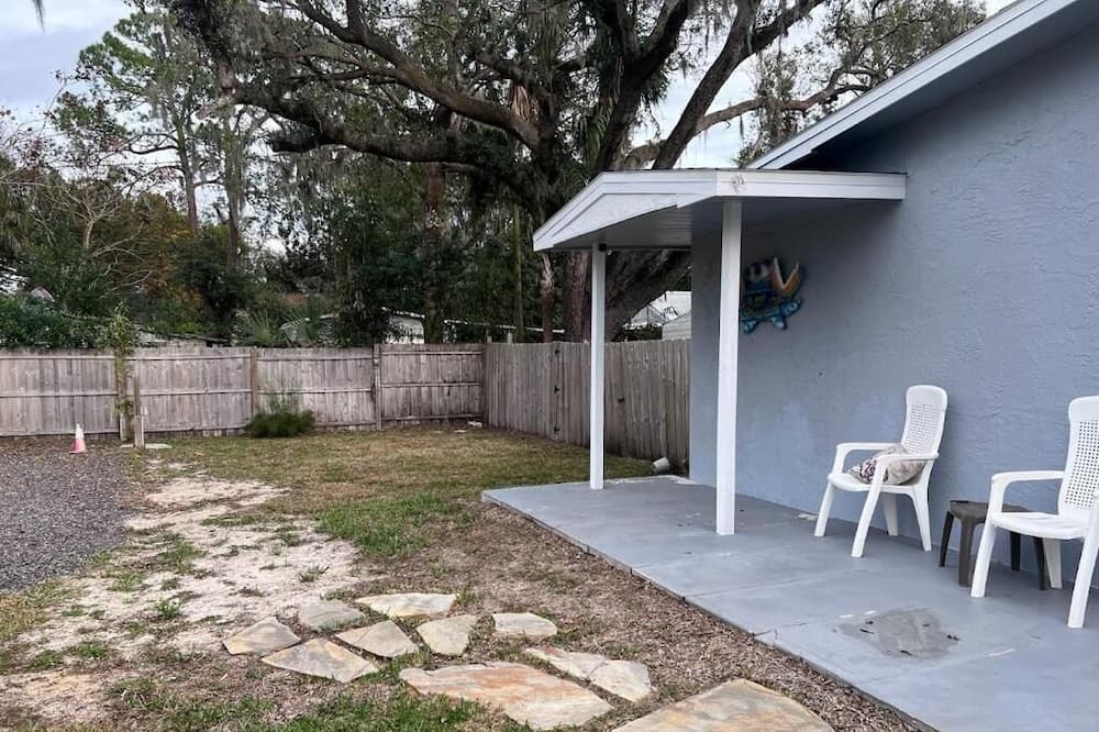 Photo of Outdoor in Holly Heights