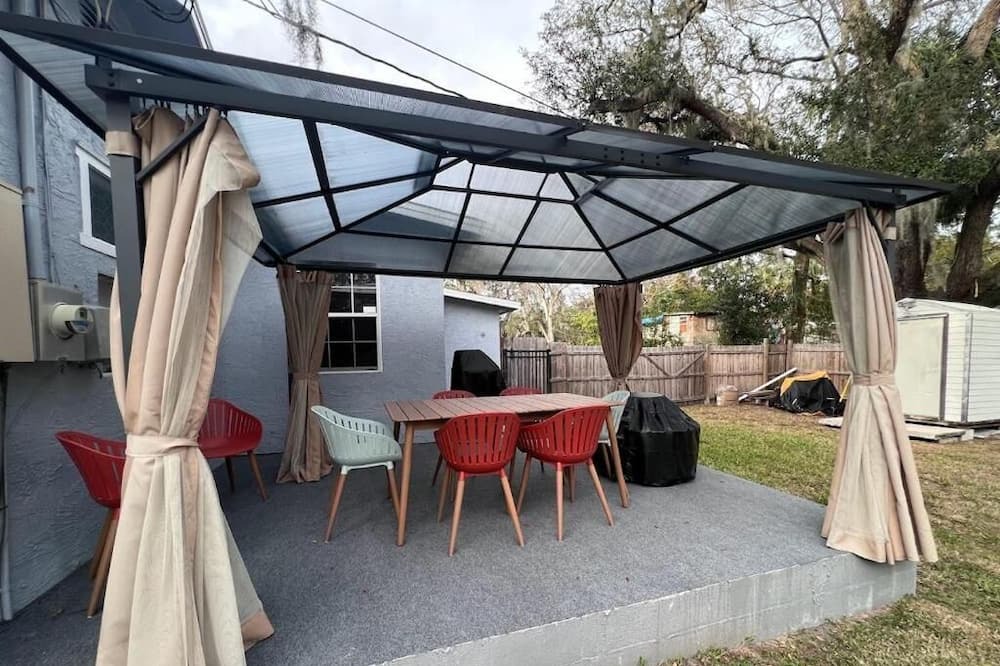 Photo of Outdoor in Holly Heights