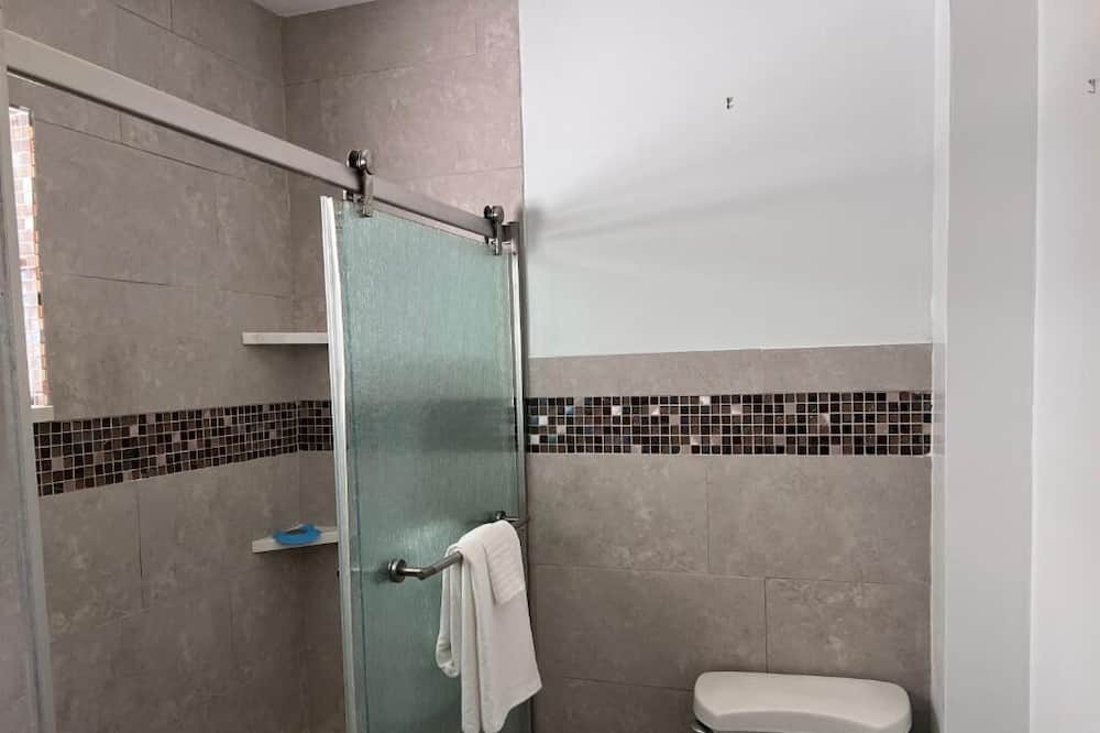 Photo of Bathroom in Holly Heights