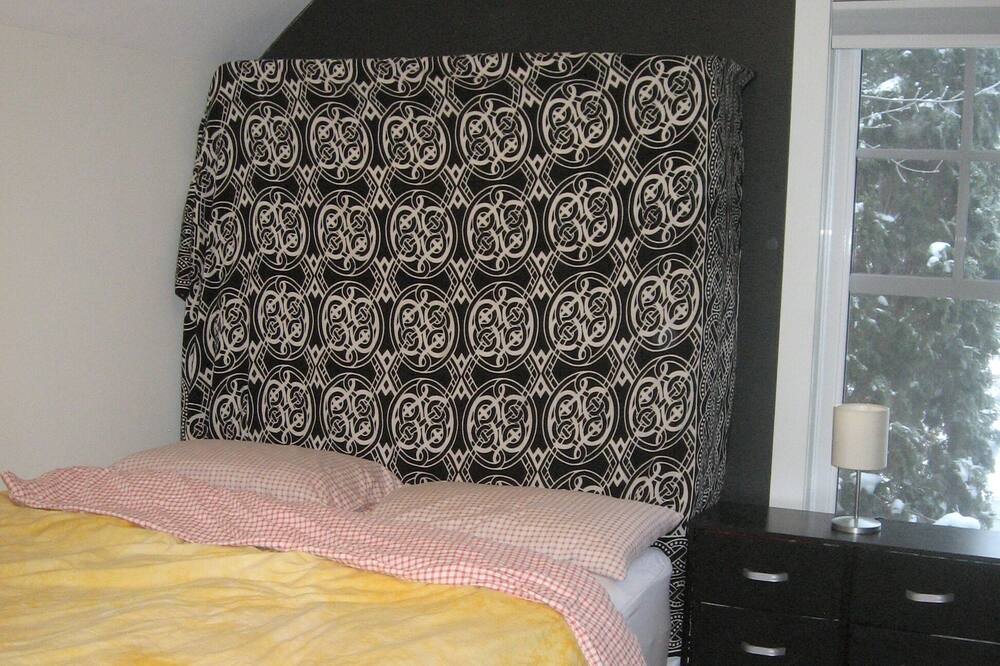Photo of Bedroom in Saskatoon Downtown