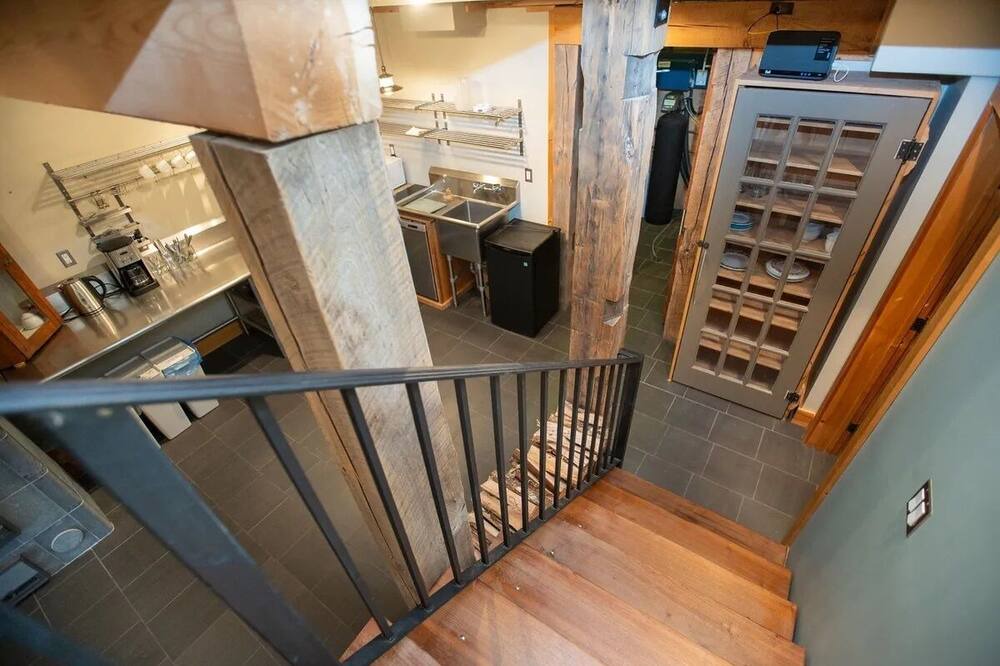Photo of Kitchen in Livingstone Cove