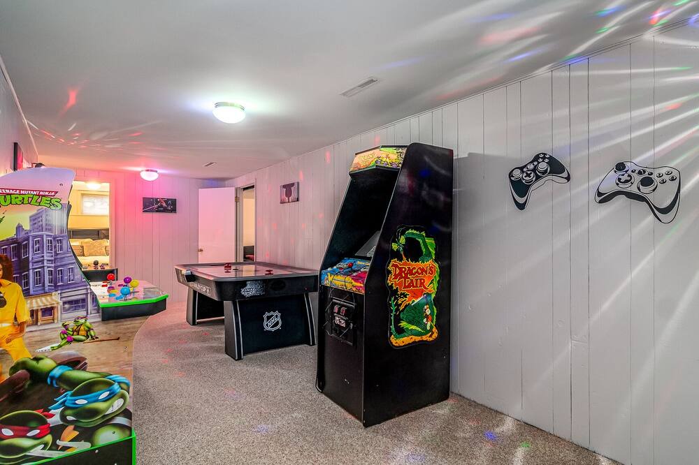 Photo of Others in Elgin