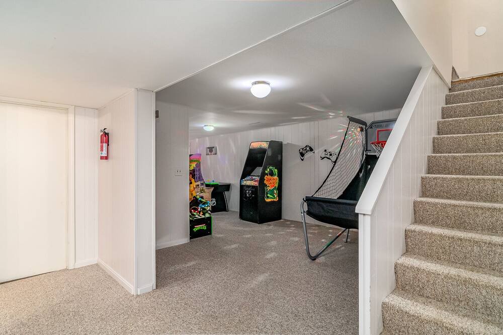 Photo of Others in Elgin