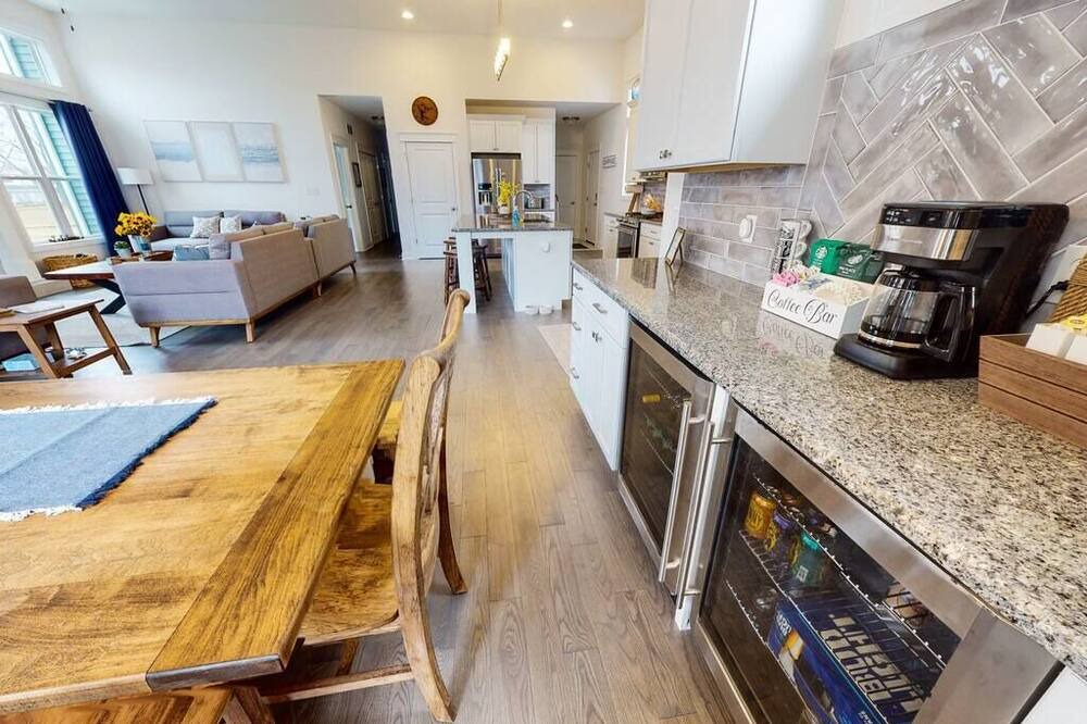 Photo of Kitchen in Lake Dalecarlia