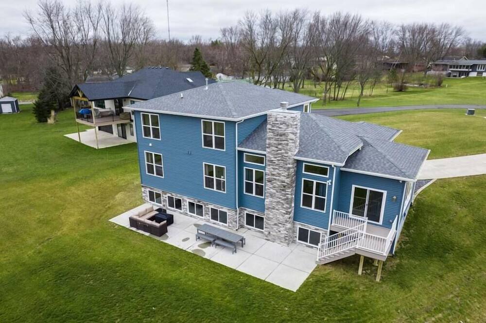 Photo of Outdoor in Lake Dalecarlia