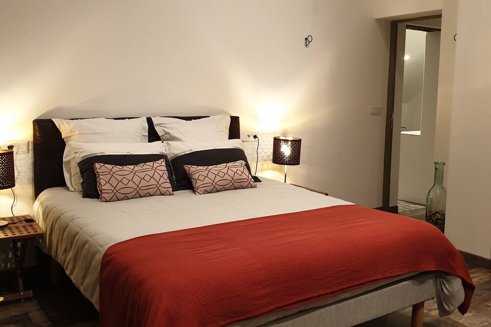 Photo of Bedroom in Parcay-sur-Vienne