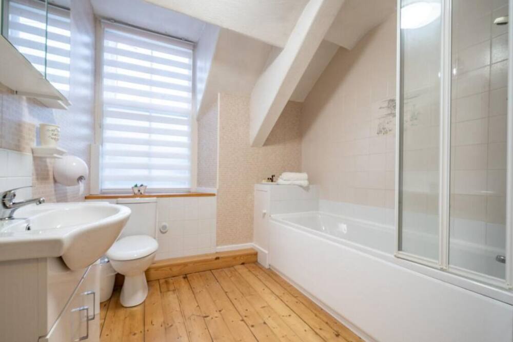 Photo of Bathroom in Arnside