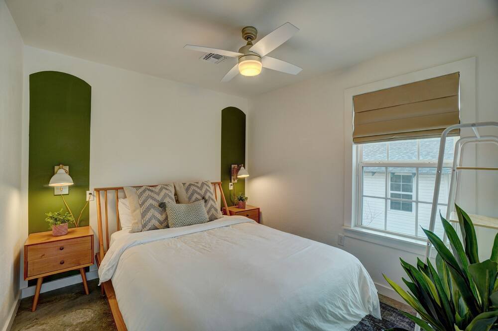 Photo of Bedroom in Medicine Park
