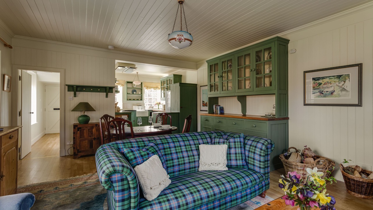 Photo of Others in Huntly