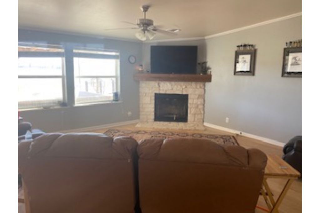 Photo of Livingroom in Hugo