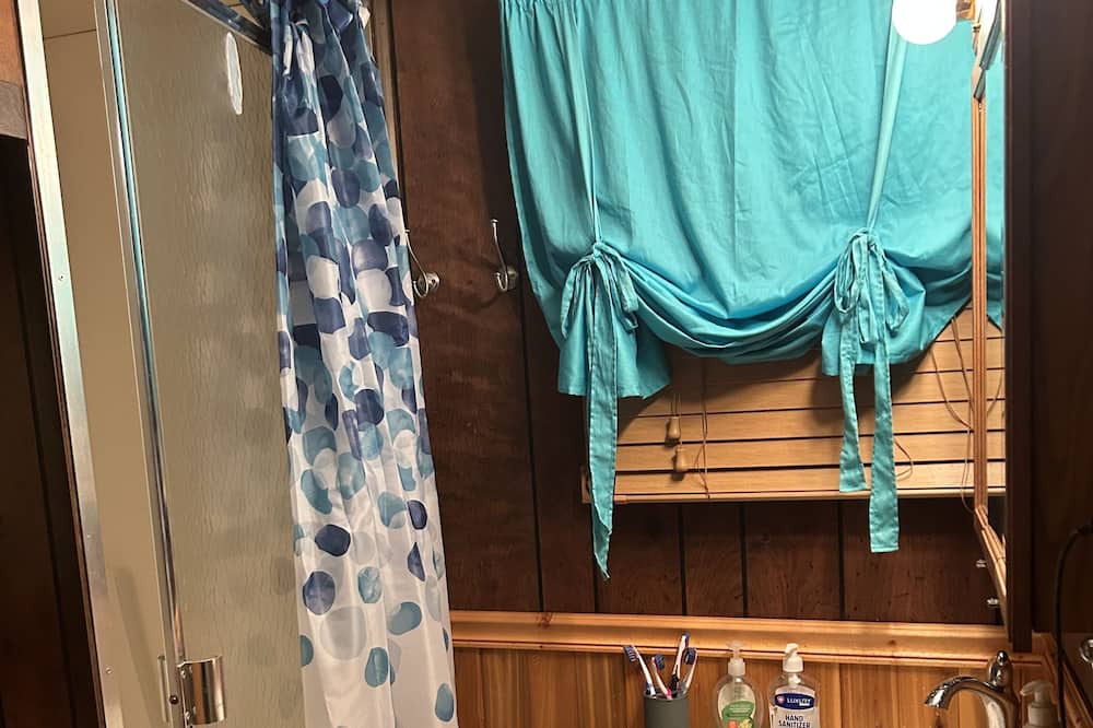 Photo of Bathroom in Prestonsburg