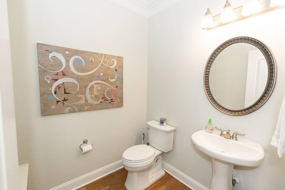 Photo of Bathroom in Wise