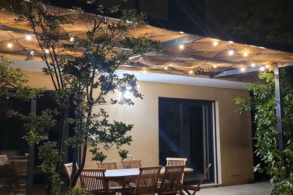 Photo of Outdoor in Pont-Saint-Esprit