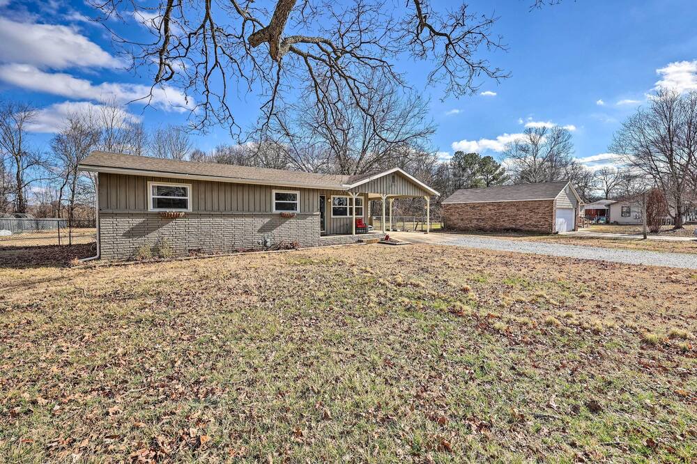 Photo of Outdoor in Fayetteville