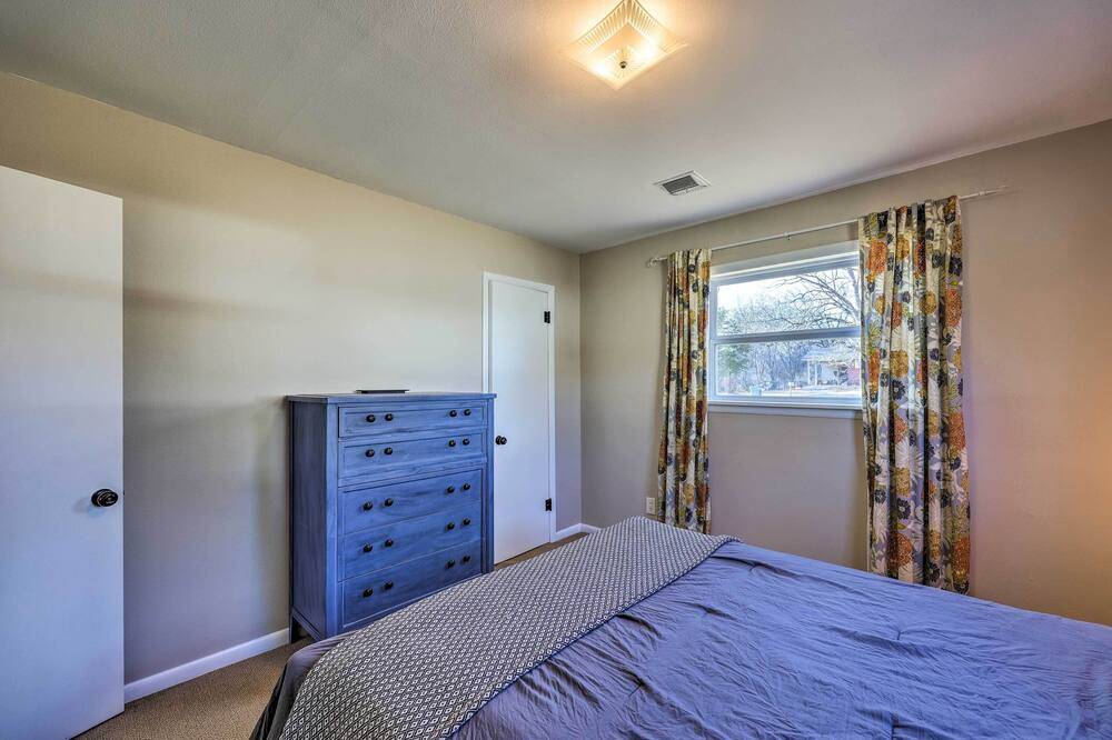 Photo of Bedroom in Fayetteville