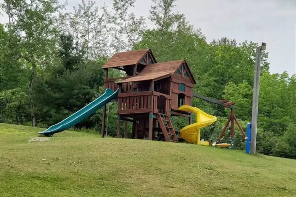 Photo of Others in Gravenhurst