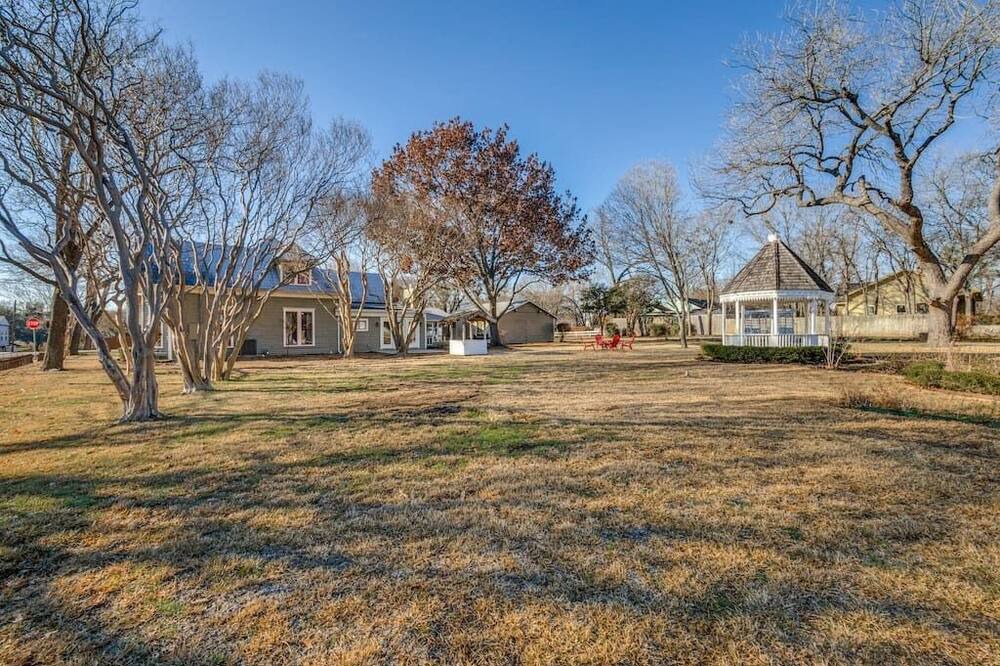 Photo of Others in Rockwall