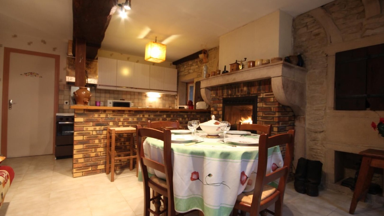 Photo of Kitchen in Saint-Martin-Belle-Roche