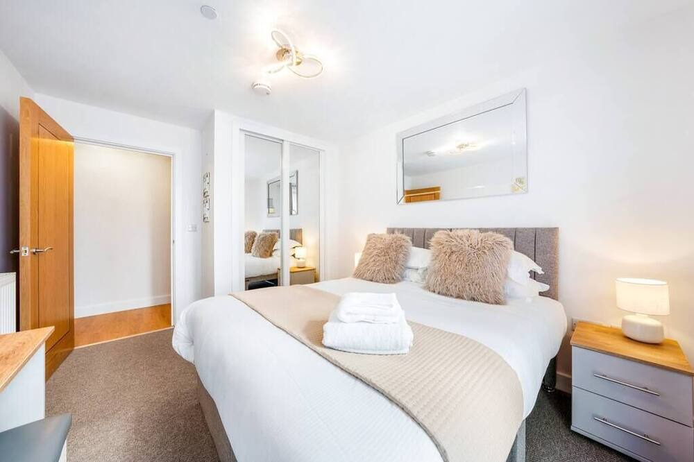 Photo of Bedroom in Redhill