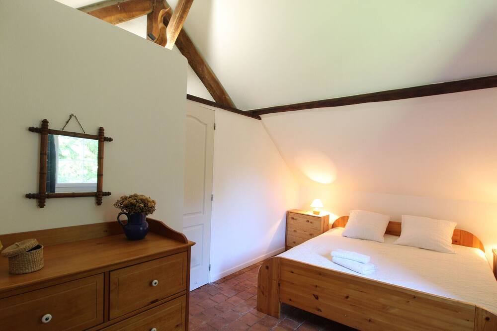 Photo of Bedroom in Saint-Clement-de-la-Place
