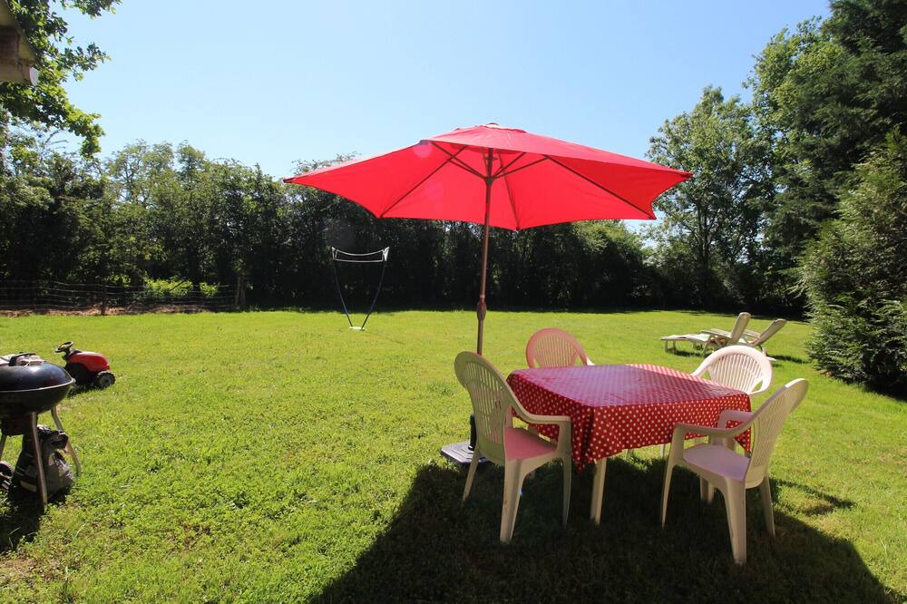 Photo of Outdoor in Saint-Clement-de-la-Place