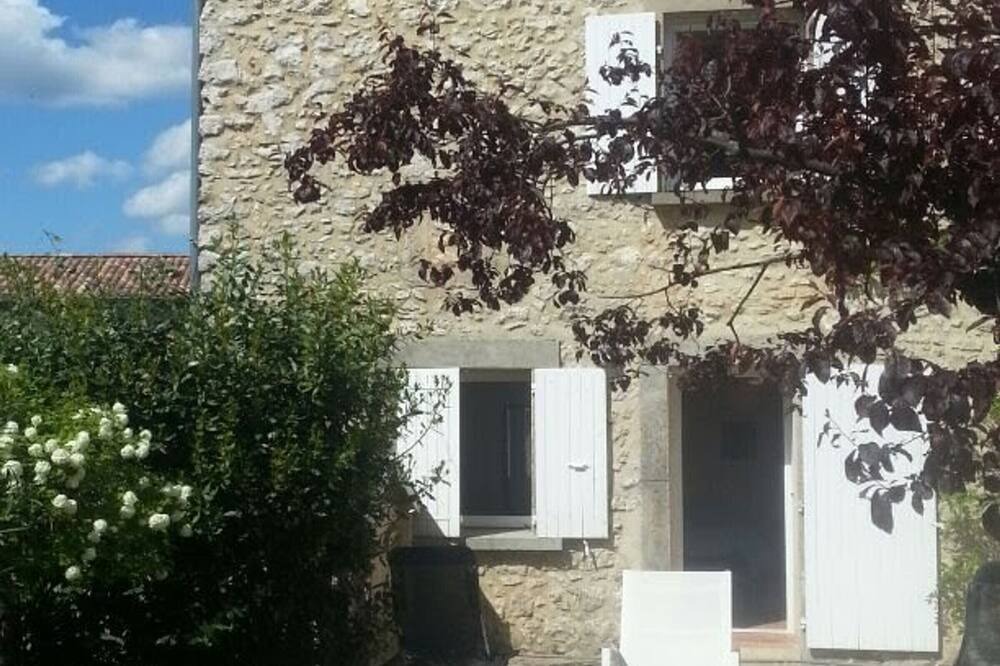 Photo of Outdoor in Labastide-de-Virac