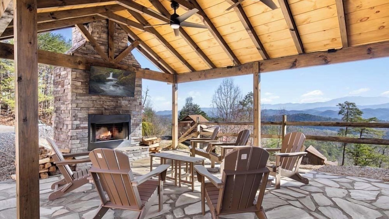 Photo of Others in Gatlinburg - Pigeon Forge