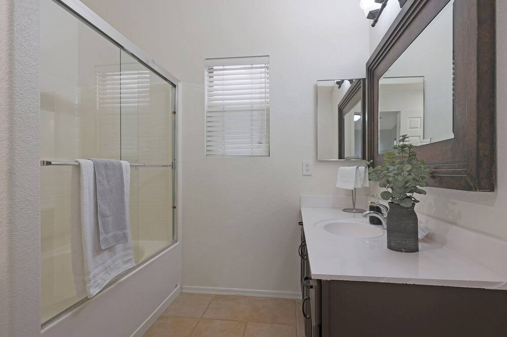 Photo of Bathroom in Terracina