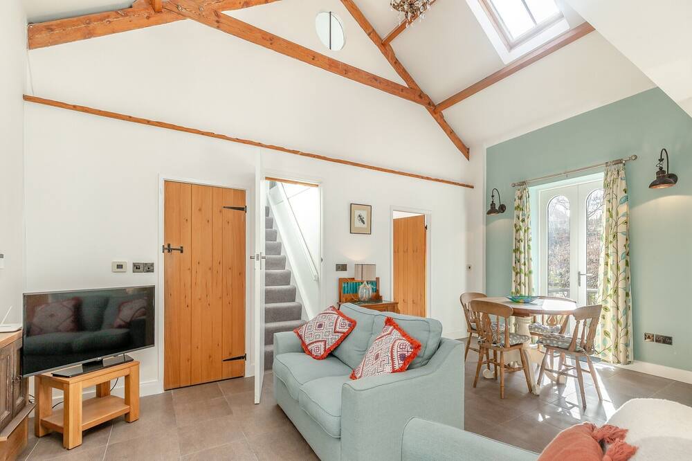 Photo of Livingroom in Sutton