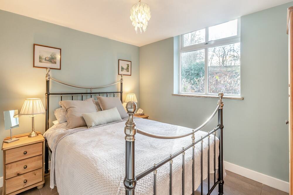 Photo of Bedroom in Sutton